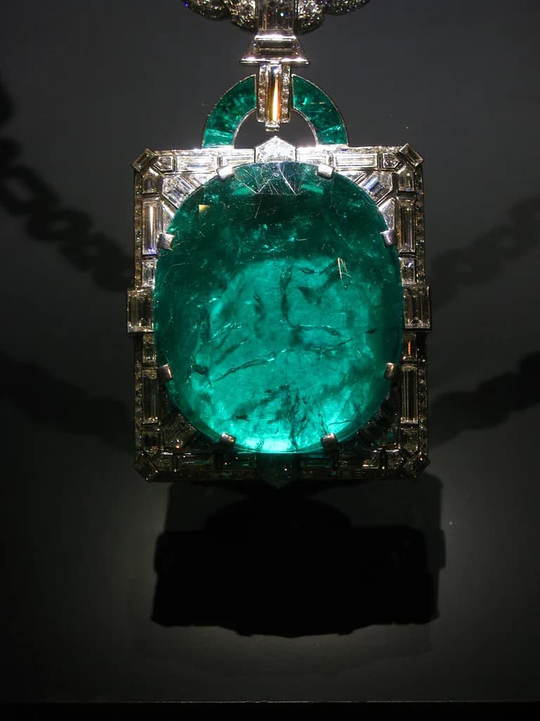 Colombian Emerald and Diamond Pendant
